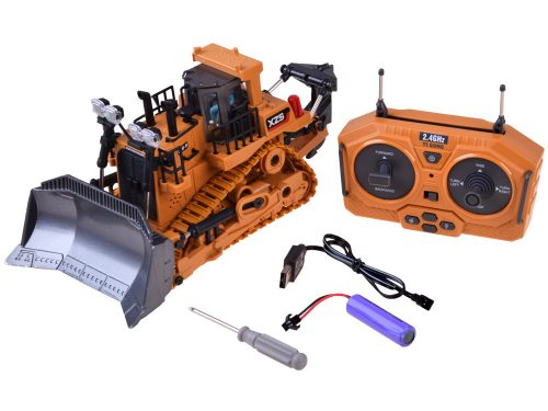 Controlled bulldozer movable arm for remote control RC0600